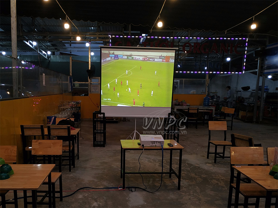 Cho thuê máy chiếu xem bóng đá King Cup 2019 TpHCM & Hà Nội