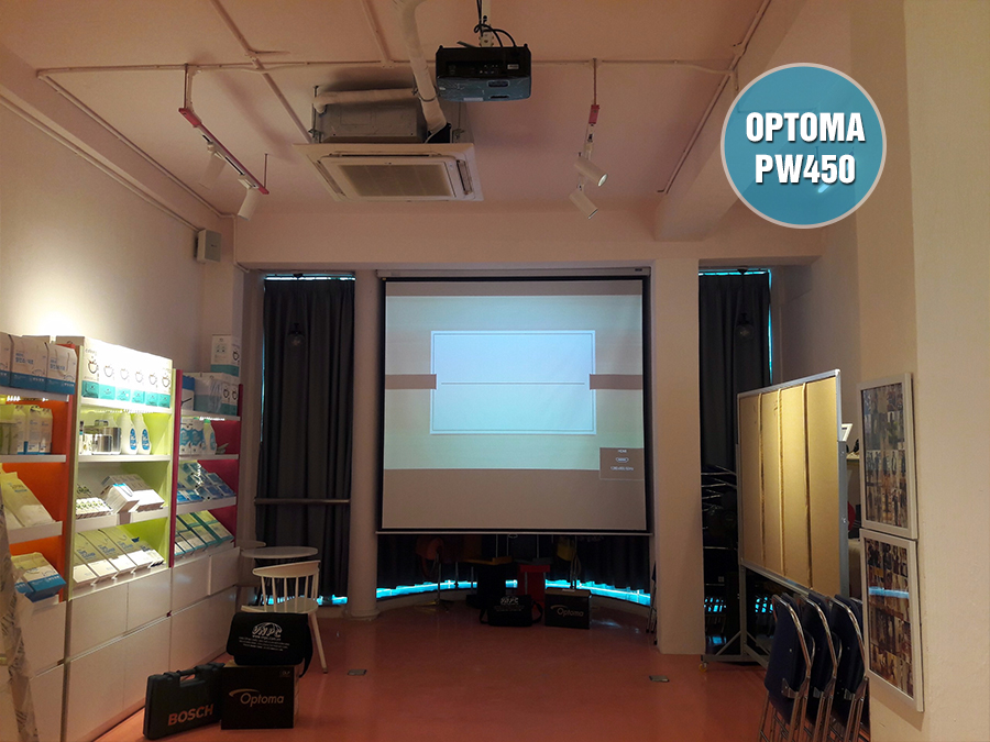 Lắp đặt máy chiếu Optoma PW450 & Optoma PS368 cho nhà hàng
