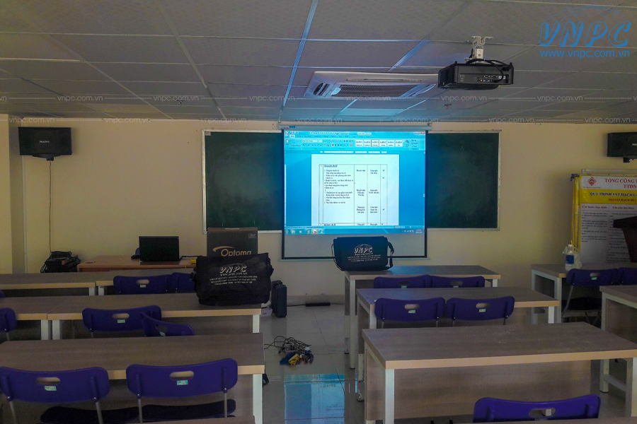 Máy chiếu Optoma PW450 cho văn phòng trường học