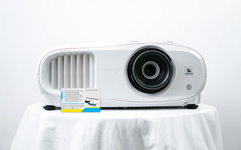 Epson EH-TW7000