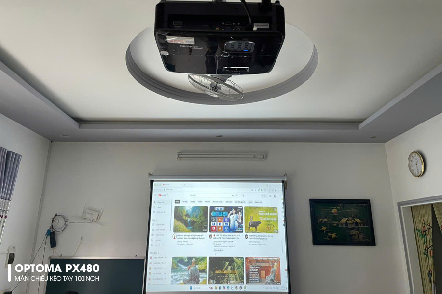 Lắp đặt Optoma PX480 và Màn chiếu 100inch phục vụ giảng dạy tại gia