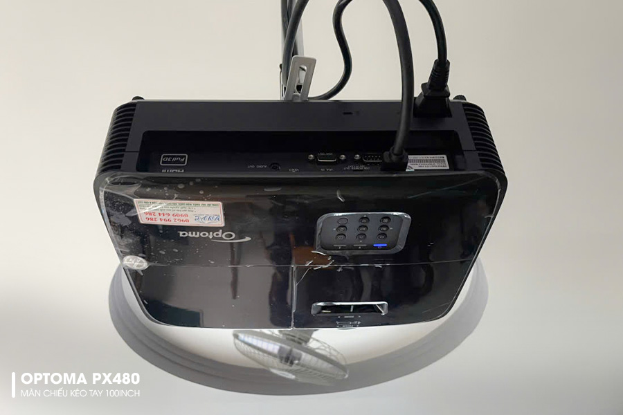 Lắp đặt Optoma PX480 và Màn chiếu 100inch phục vụ giảng dạy tại gia
