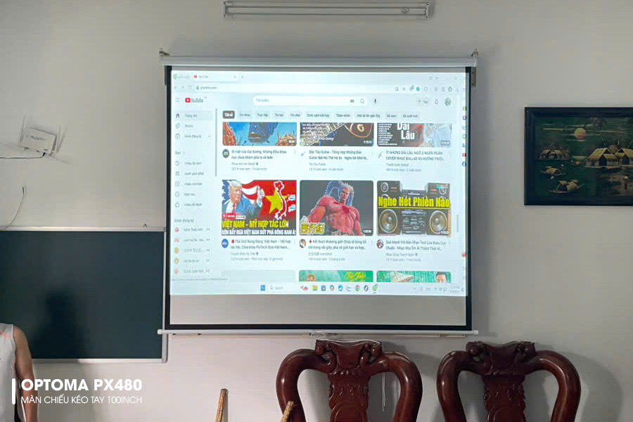 Lắp đặt Optoma PX480 và Màn chiếu 100inch phục vụ giảng dạy tại gia