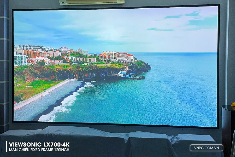 ViewSonic LX700-4K kết hợp màn chiếu Fixed Frame 120inch
